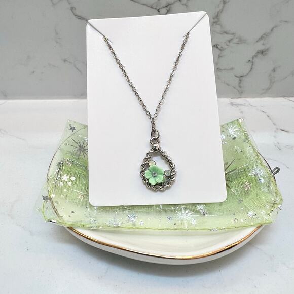 Green Flower Delicate Tear Drop Silver Necklace - 19" Chain - Picture 1 of 4